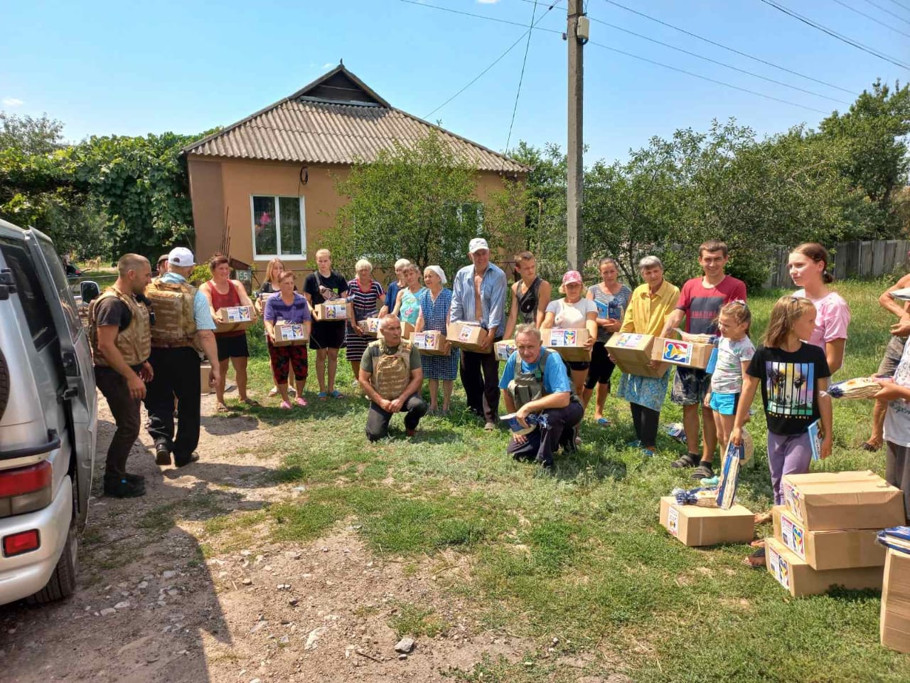Hilfsgueter Ukraine Uebergabe